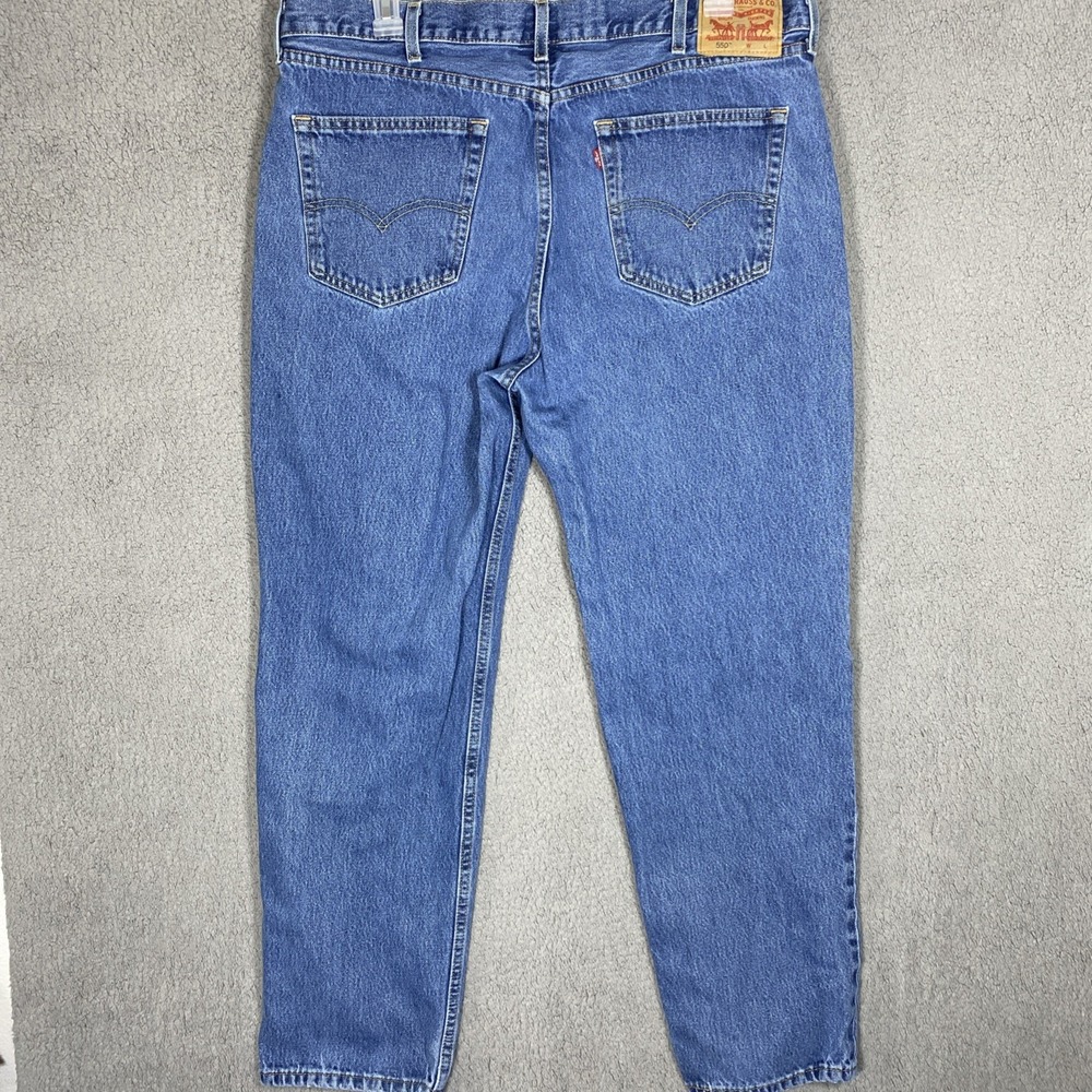 2 Levi's 550 Men's Sz 42x34(40x33) Relaxed Fit Straight Leg jeans - Picture 3 of 16